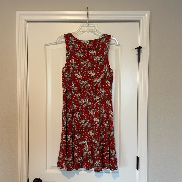 LOFT Women's Red & Floral Print Sleeveless Dress Size 6 - Picture 2 of 7